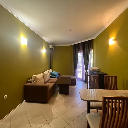 Апартаменты Garden View Золотые Пески